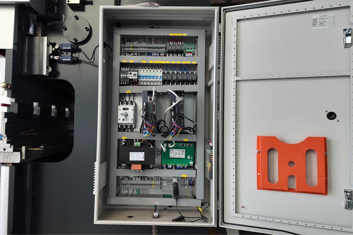 Hong Forging electrical cabinet inspection