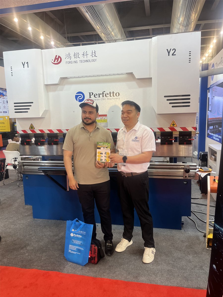 Hong Forging Machinery exhibition