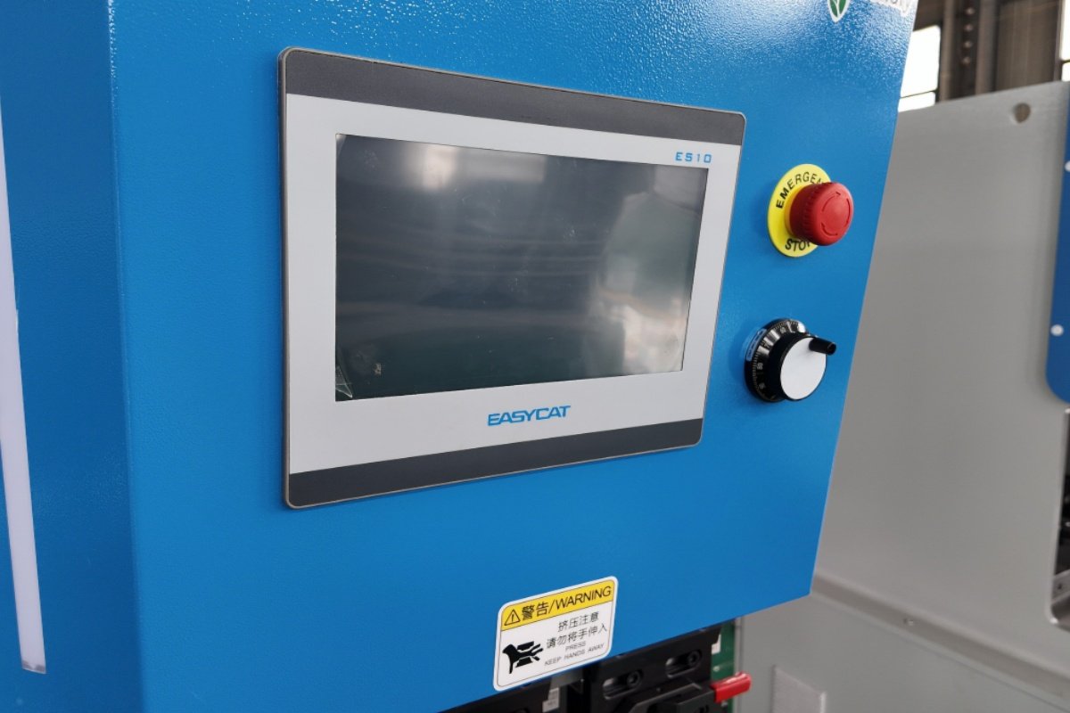 ET15 CNC control system for EP40-1000S electric press brake