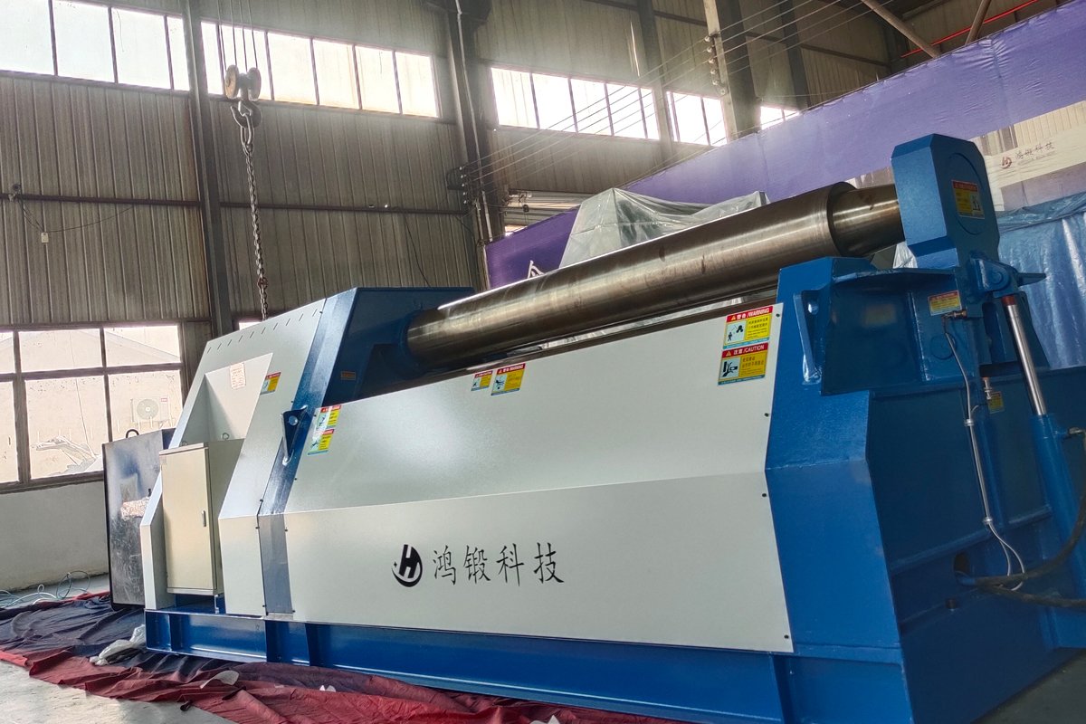 Rear side view of W12CNC 20x2000 4 roll plate rolling machine