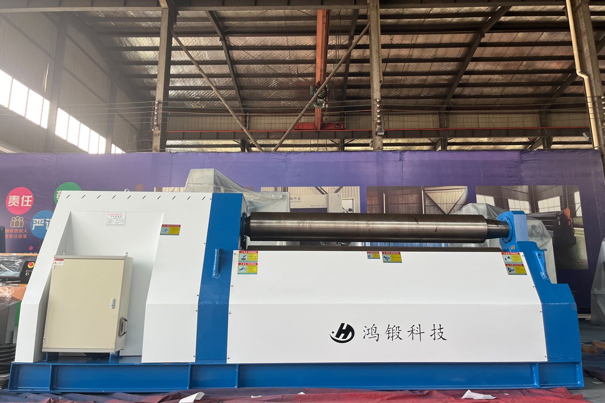 Front view of W12CNC 20x2000 hydraulic 4 roll plate rolling machine