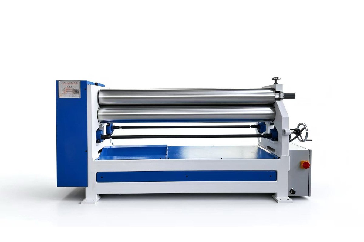 W11F plate roller mechanical drive and handwheel detail